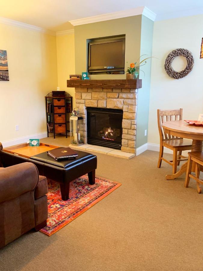 Seven Oaks Bed & Breakfast Lake Geneva Esterno foto